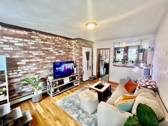 170 Endicott St, North End