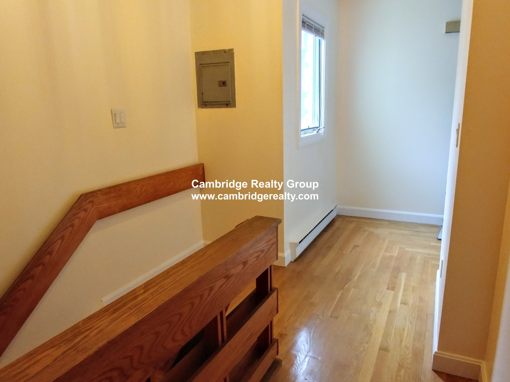 5 bed, 2 bath apartment for rent at 114 Yorktown St Unit 1, Davis Square — photo 12 of 13