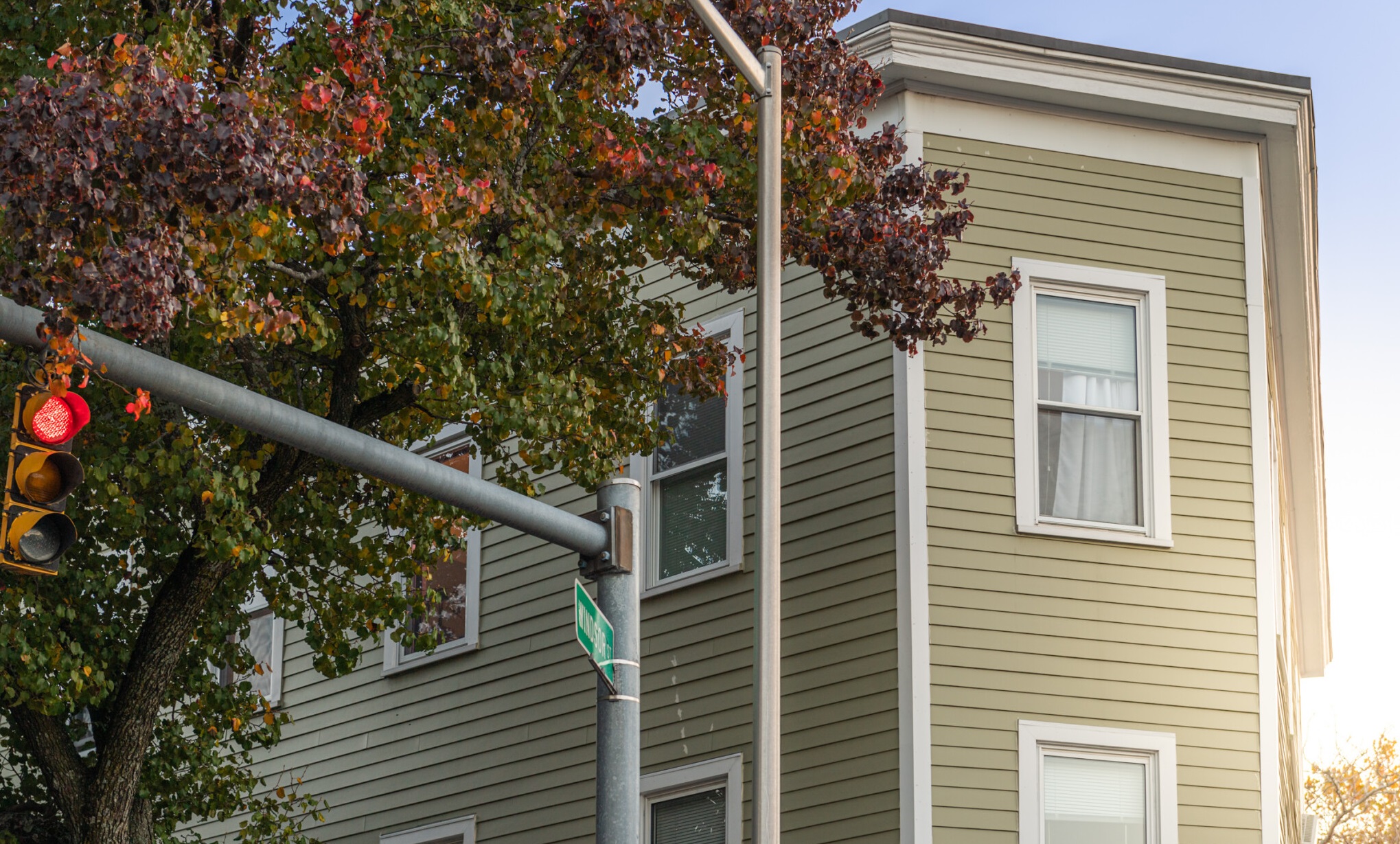 3 bed, 1 bath apartment for rent at 88 Hampshire St Unit 2T, The Port — photo 12 of 14