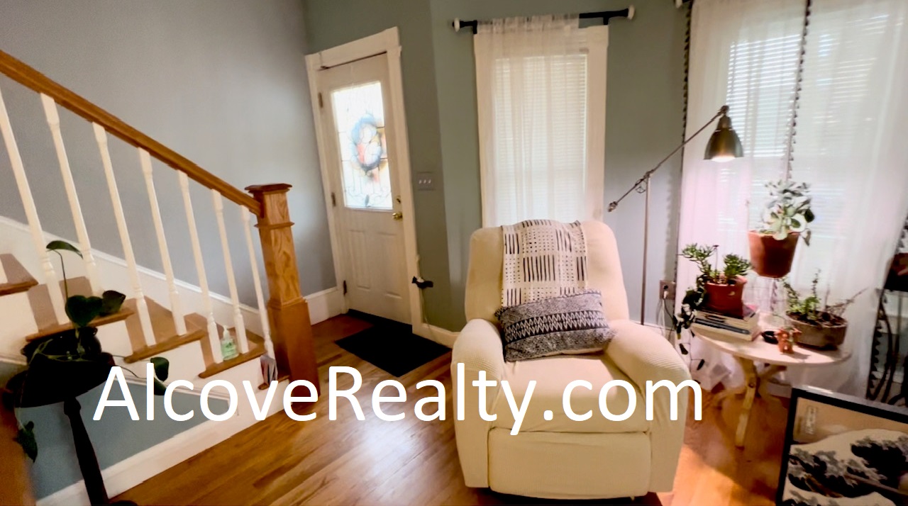 2 bed, 1.5 bath apartment for rent at 12 Fisk Ave Unit 1, Magoun Square — photo 12 of 12
