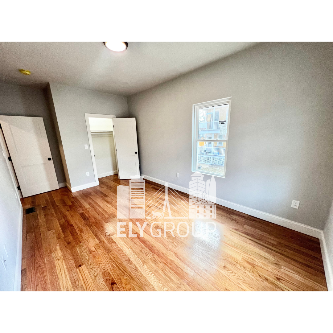 4 bed, 2 bath apartment for rent at 33 Lincoln St Unit 1, West Medford — photo 12 of 22