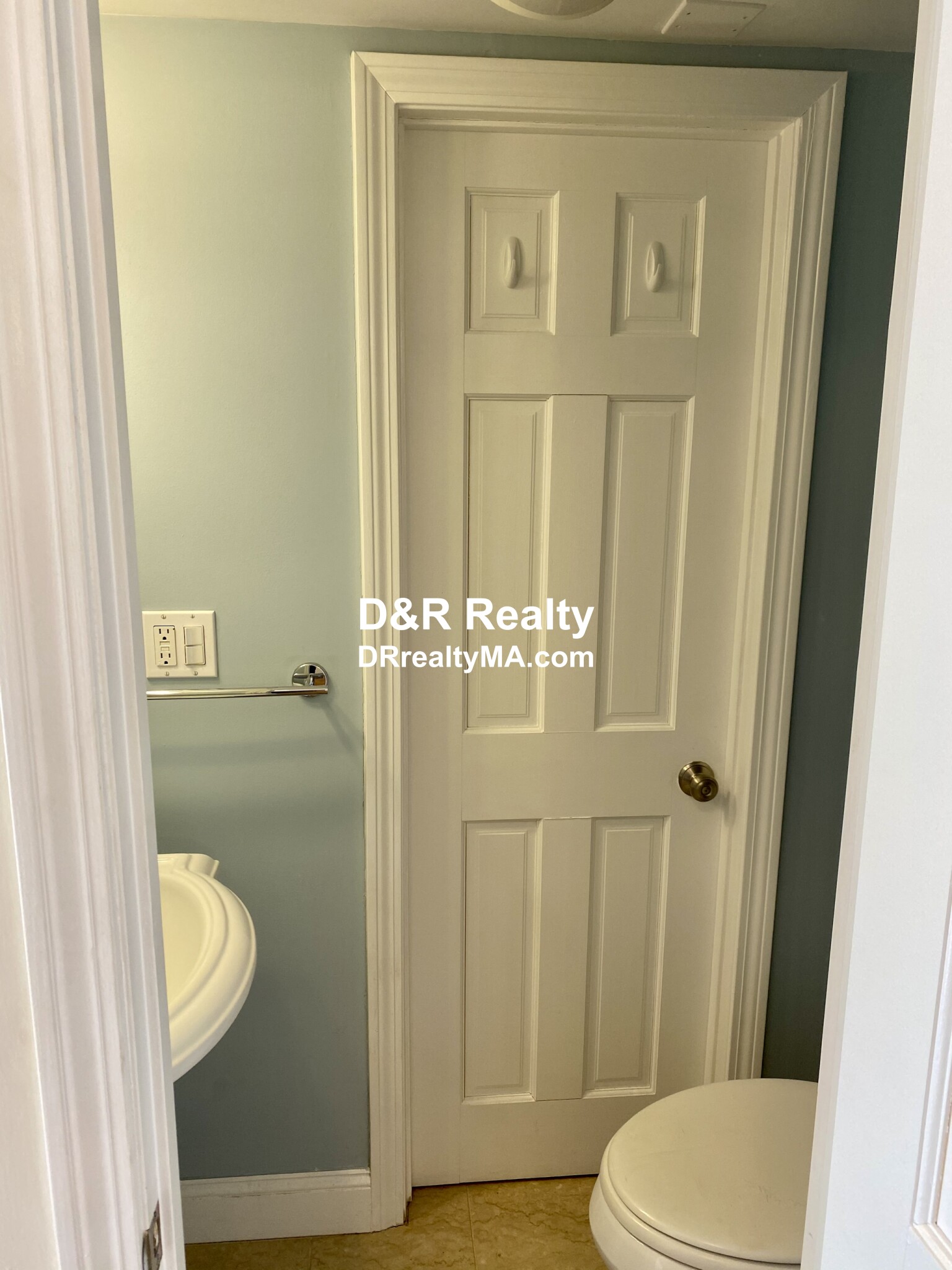 2 bed, 1.5 bath apartment for rent at 345 Harvard St Unit 2D, Harvard Square — photo 6 of 14