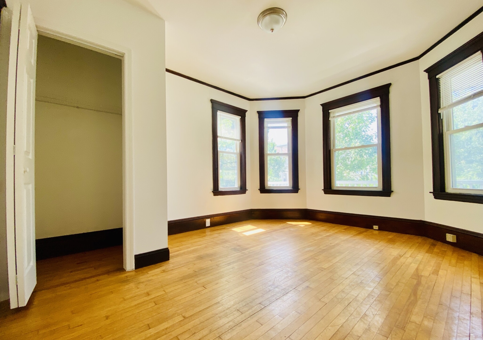 3 bed, 1 bath apartment for rent at 41 Michigan Ave Unit 1, East Somerville — photo 13 of 18