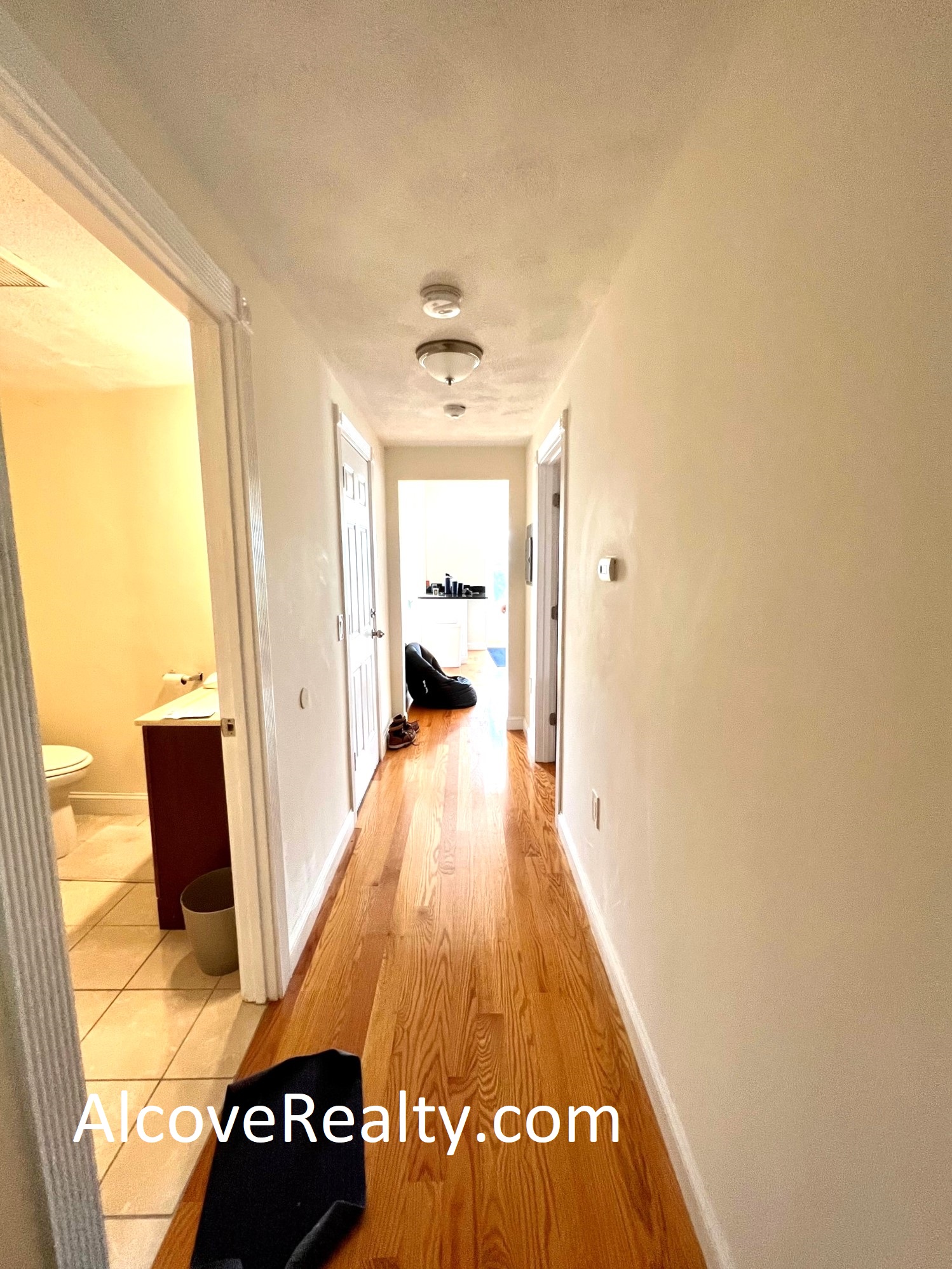 2 bed, 1 bath apartment for rent at 13 Vinal Ave Unit 3, Union Square — photo 12 of 14