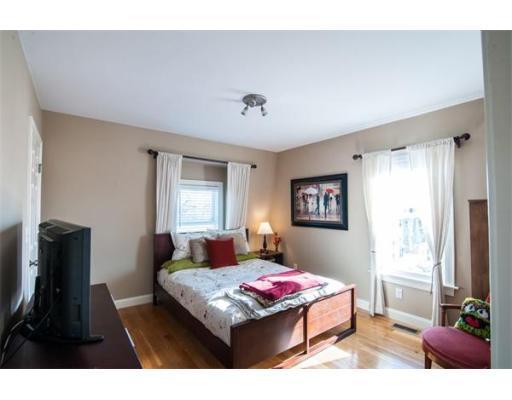 3 bed, 1.5 bath apartment for rent at 163 H St Unit 2, South Boston — photo 11 of 28