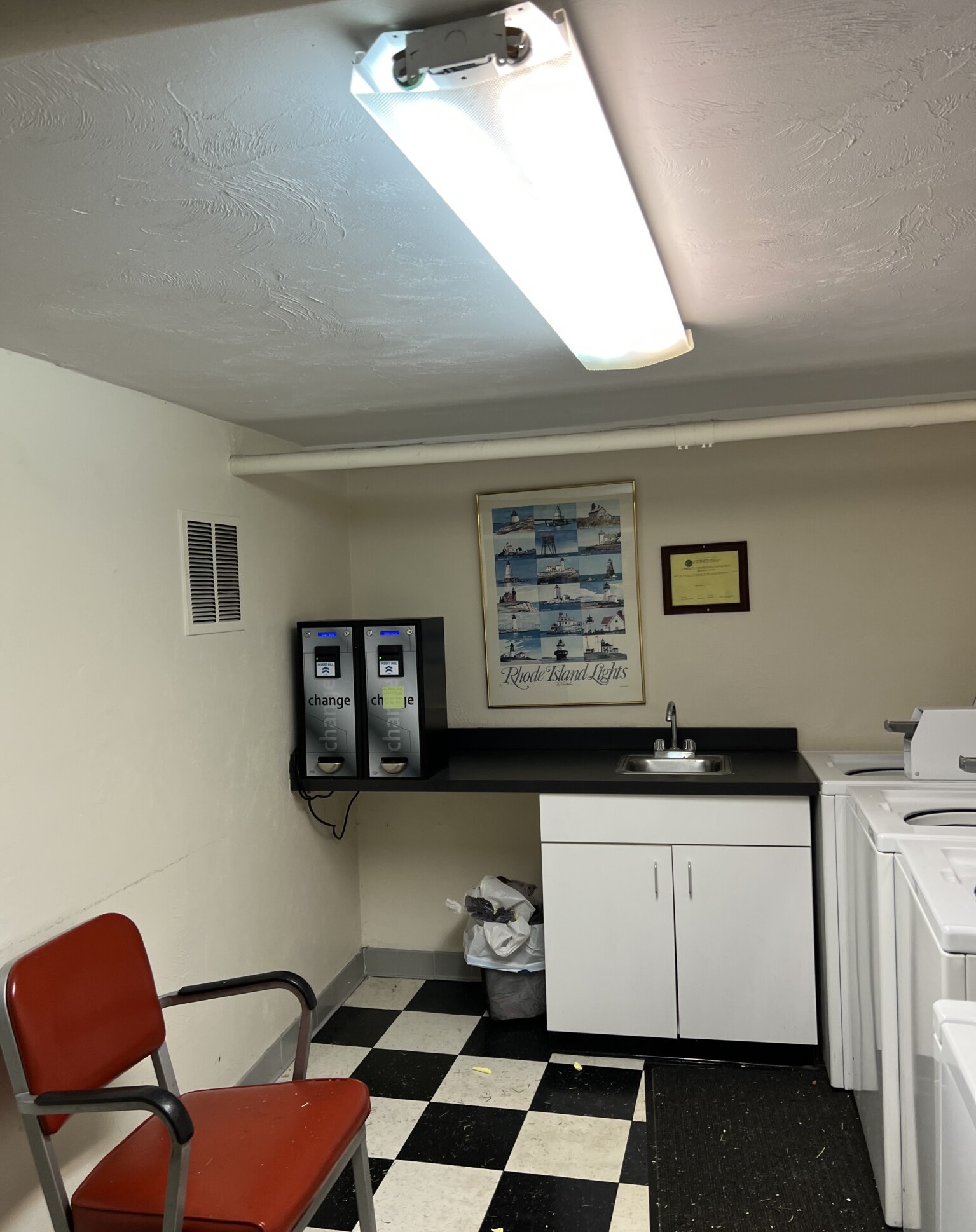 2 bed, 1 bath apartment for rent at 82 Hampshire St Unit 3T, The Port — photo 12 of 12