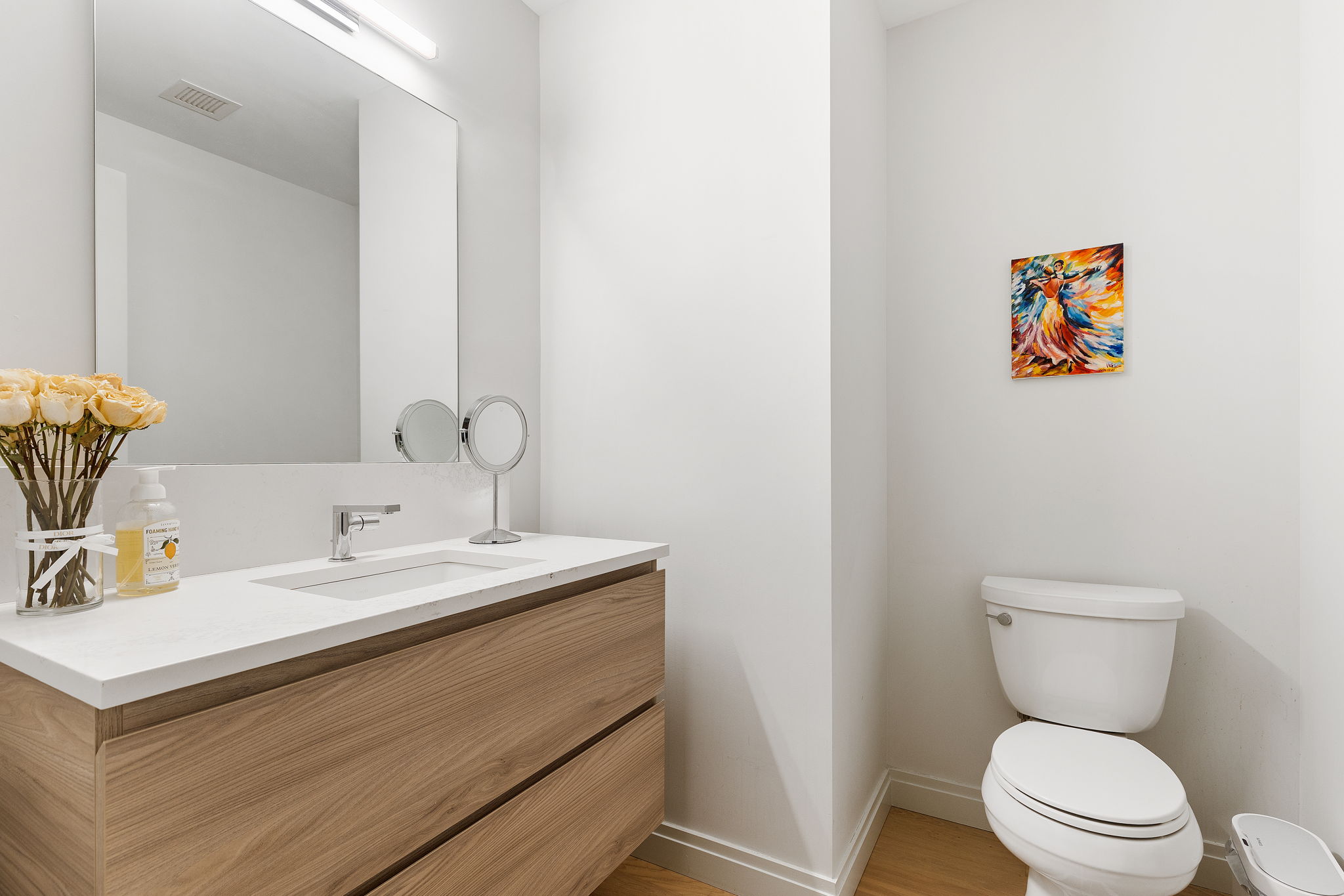 1 bed, 1.5 bath apartment for rent at 133 Seaport Blvd Unit 705, Seaport District — photo 12 of 23