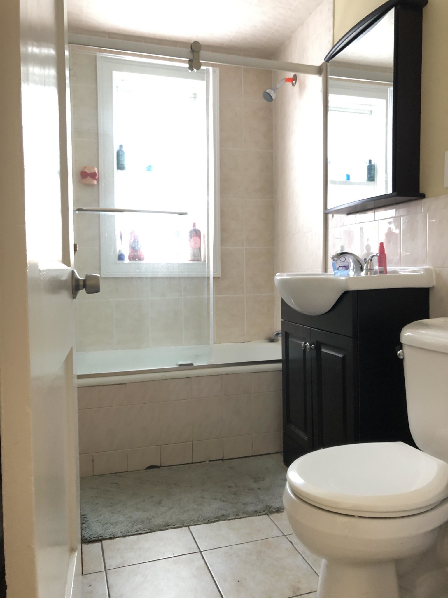 5 bed, 2 bath apartment for rent at 120 Holton St Unit 120, Brighton — photo 4 of 4