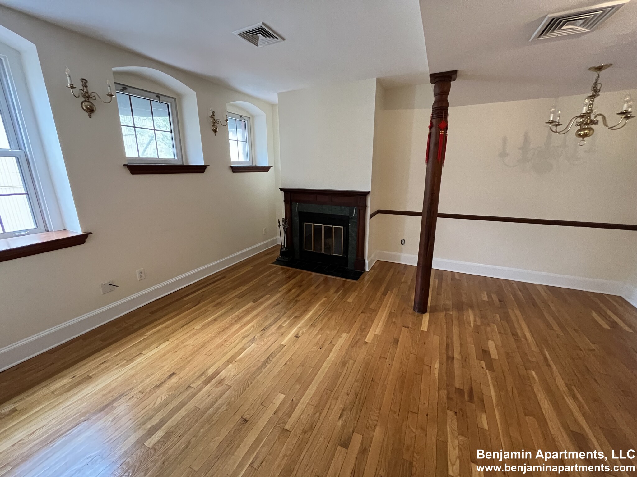 1 bed, 1 bath apartment for rent at 120 Norway St Unit 1, Fenway — photo 7 of 11