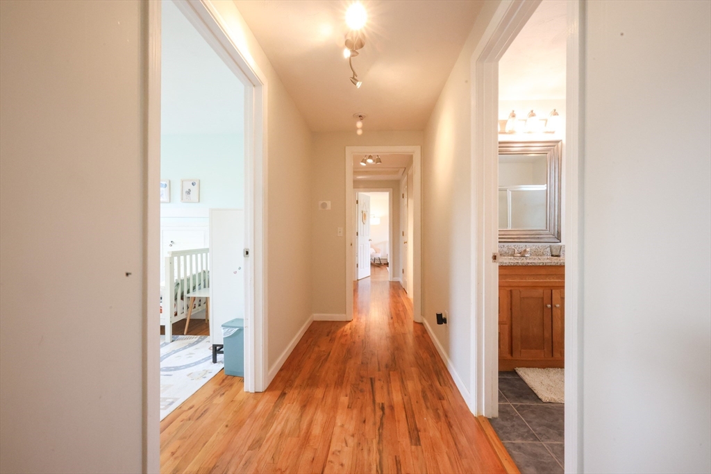 52 Galway Dr, North Attleboro