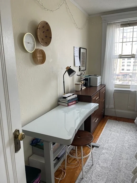 114 Riverway, Fenway