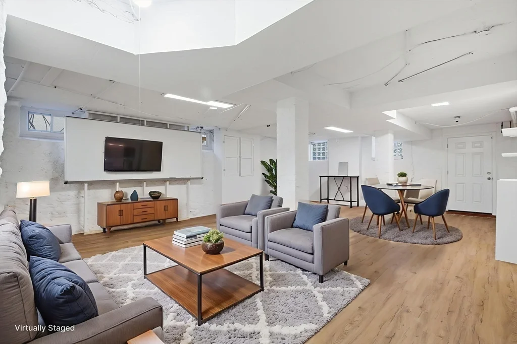 23 Olmstead, Jamaica Plain