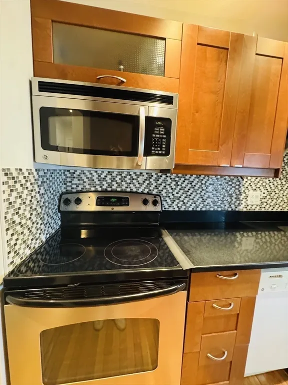 36 Ashley St, East Boston