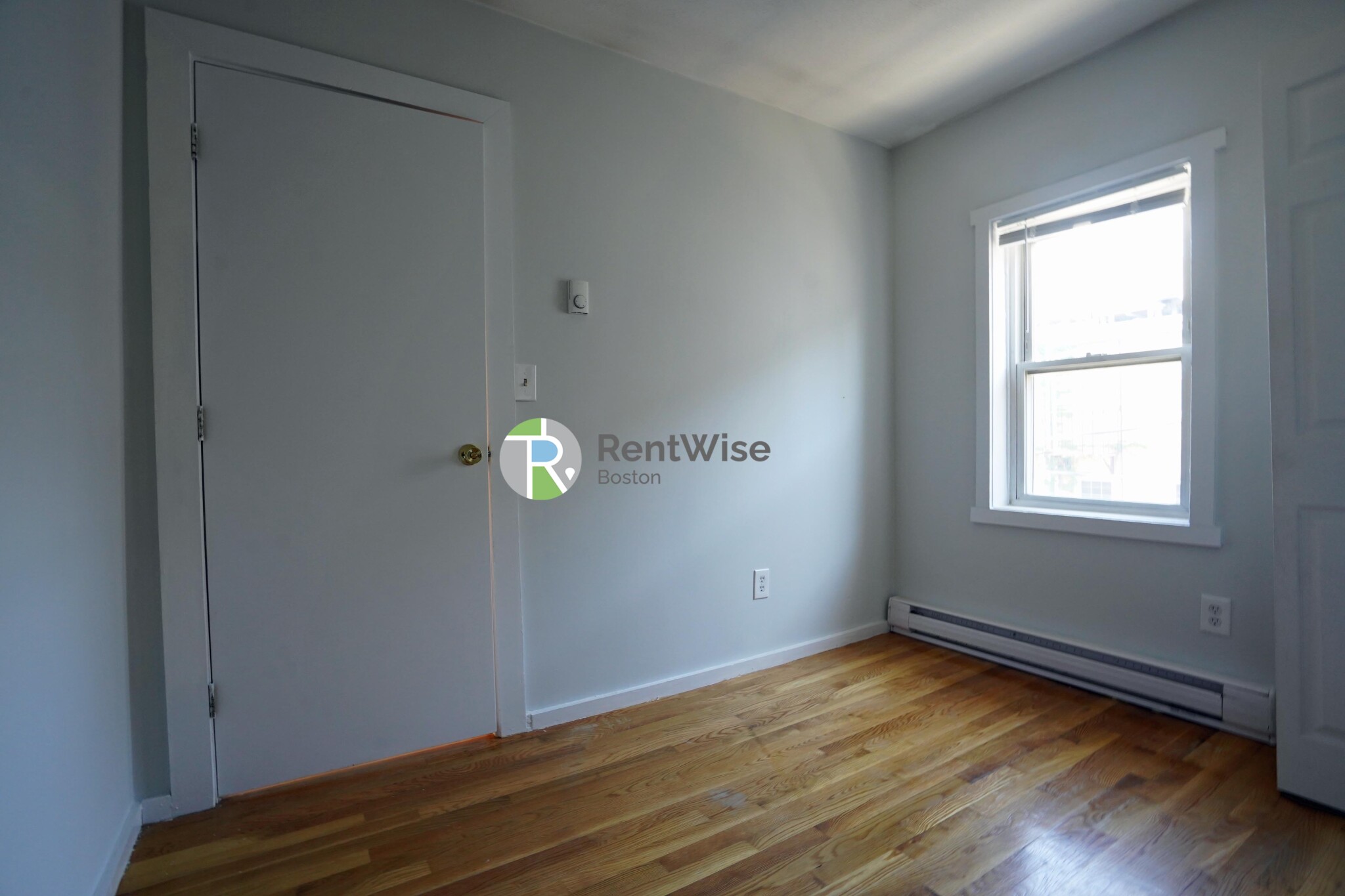 3 Schrepel Pl, South Boston