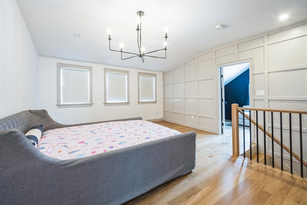 20 Fairmont St, Cambridgeport