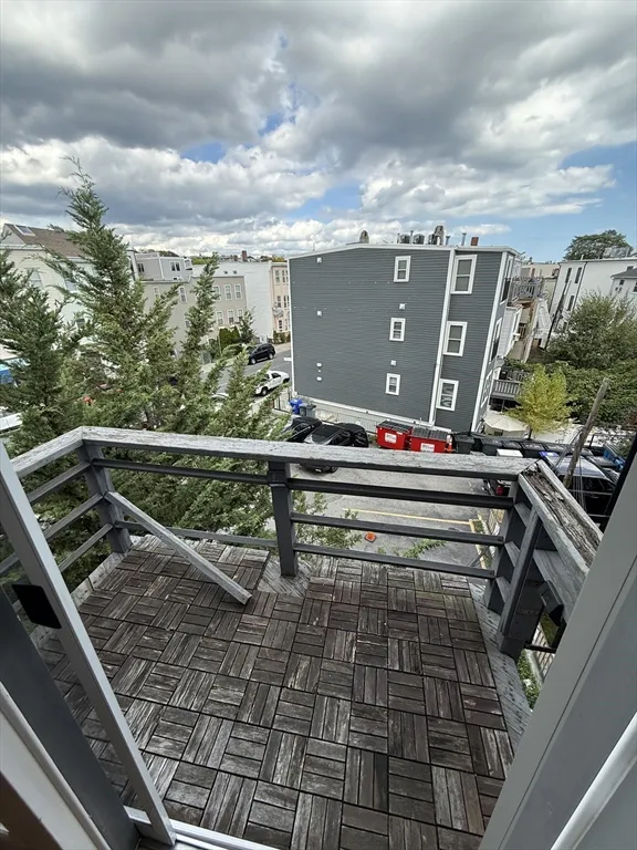 65 Brooks St, East Boston