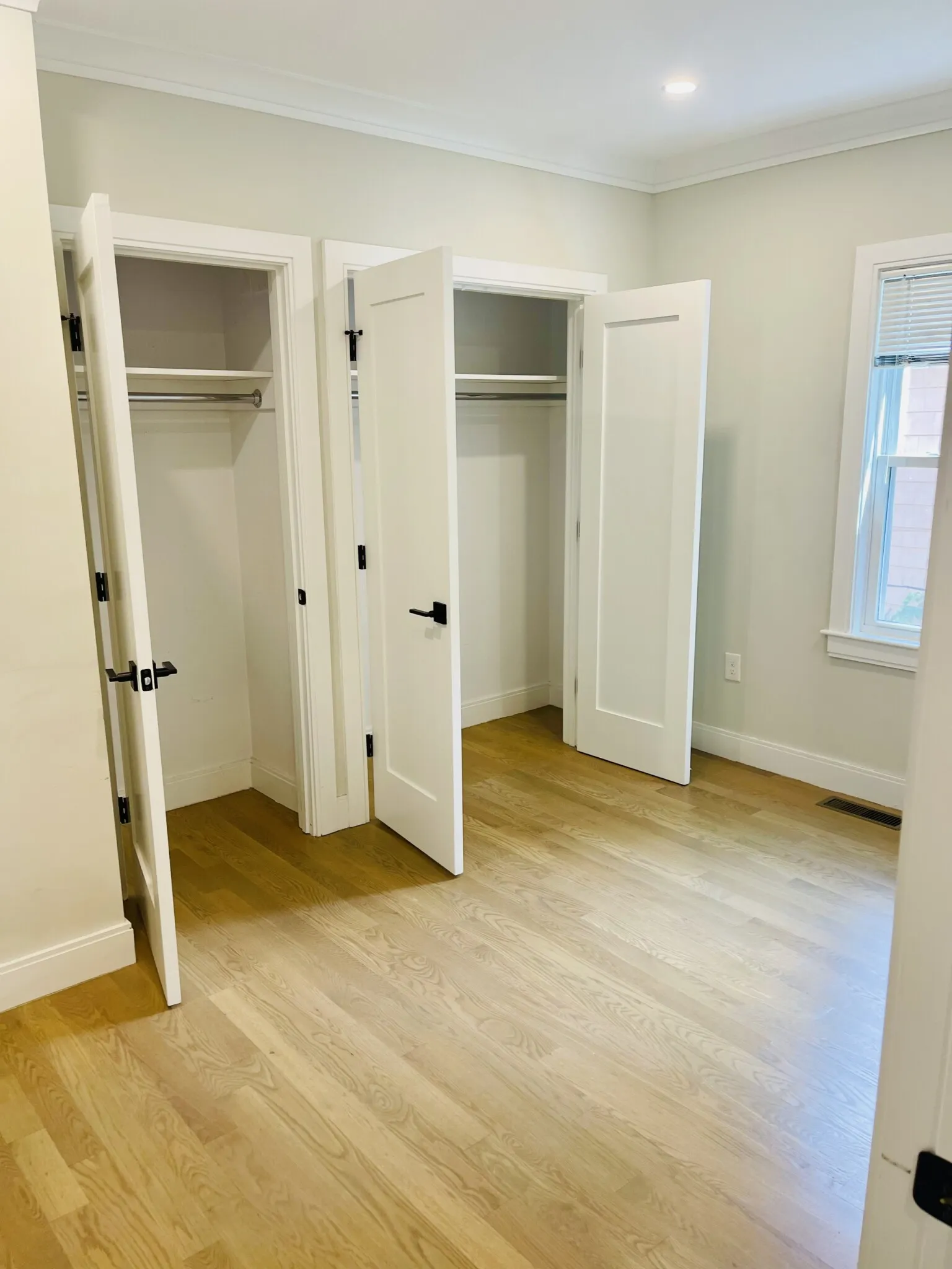 46 Ridgemont St, Allston