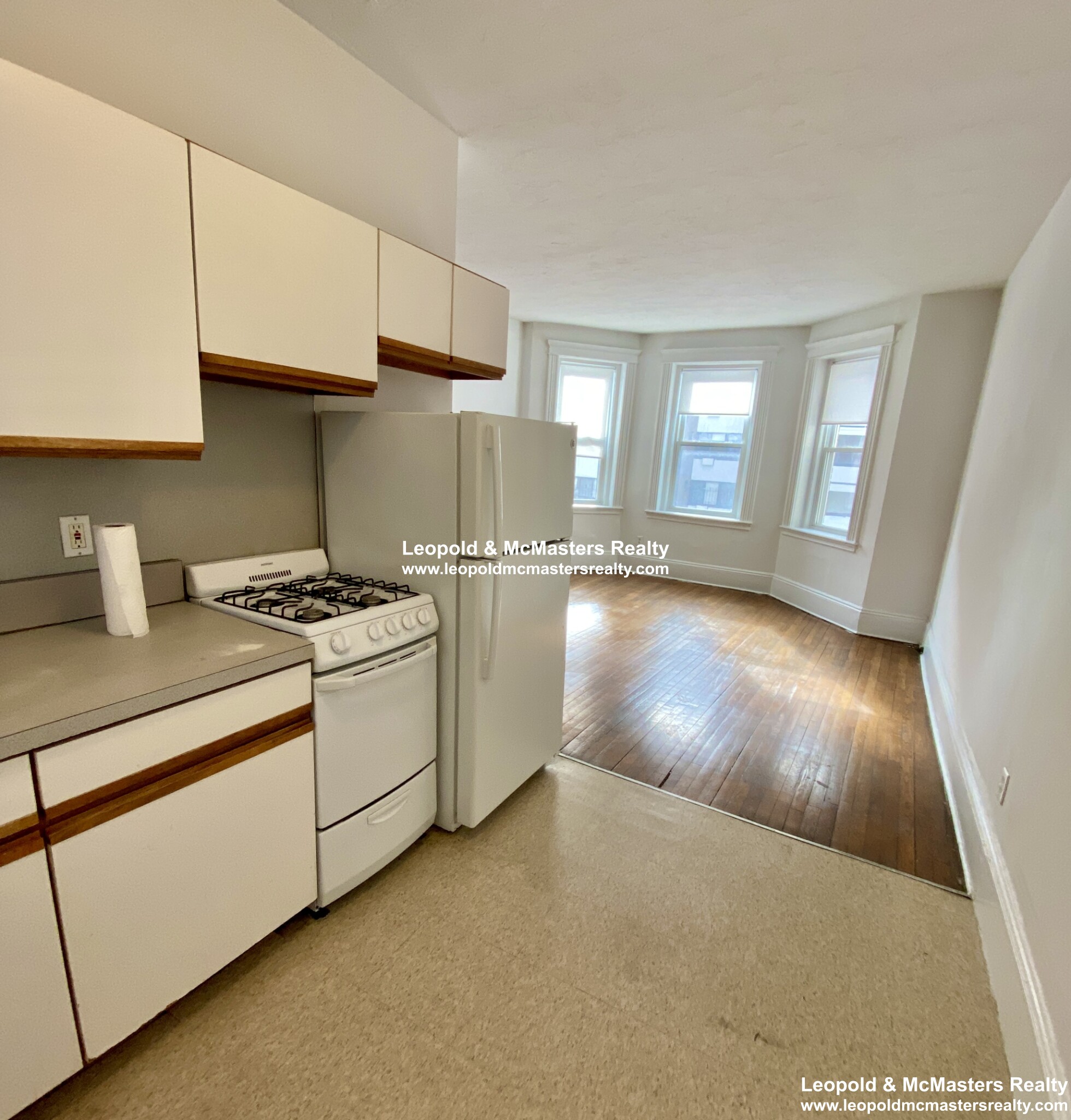 2 bed, 1 bath apartment for rent at 116 Warren St Unit 6, Brighton — photo 6 of 9