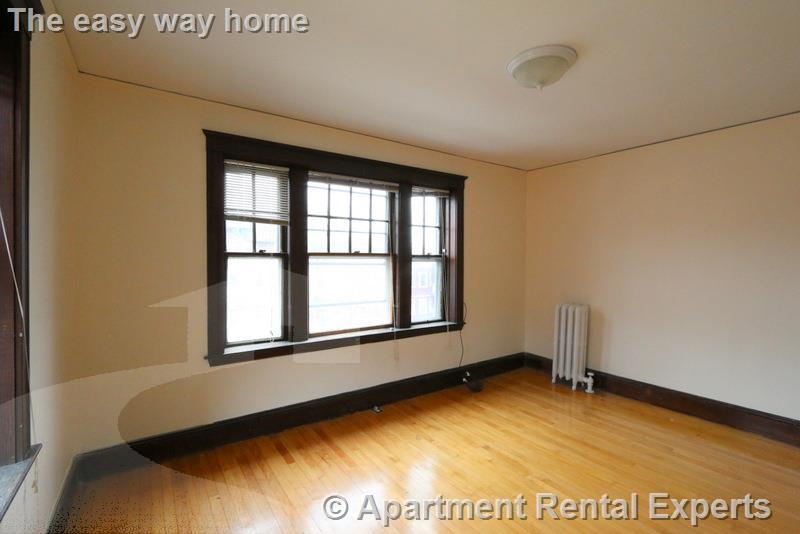 14 Centre St, Central Square