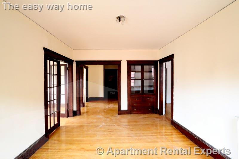 14 Centre St, Central Square