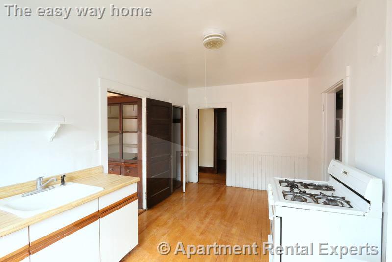 14 Centre St, Central Square