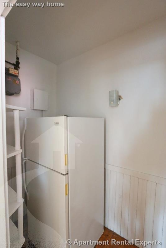 14 Centre St, Central Square