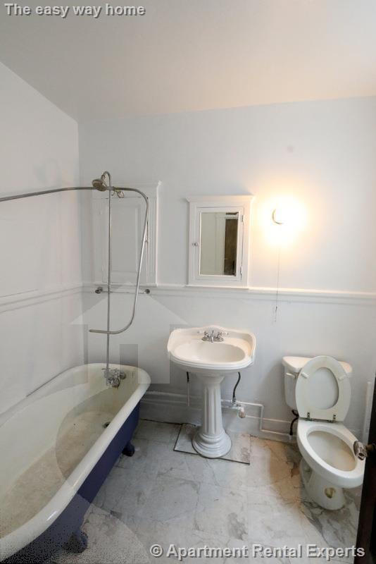 14 Centre St, Central Square