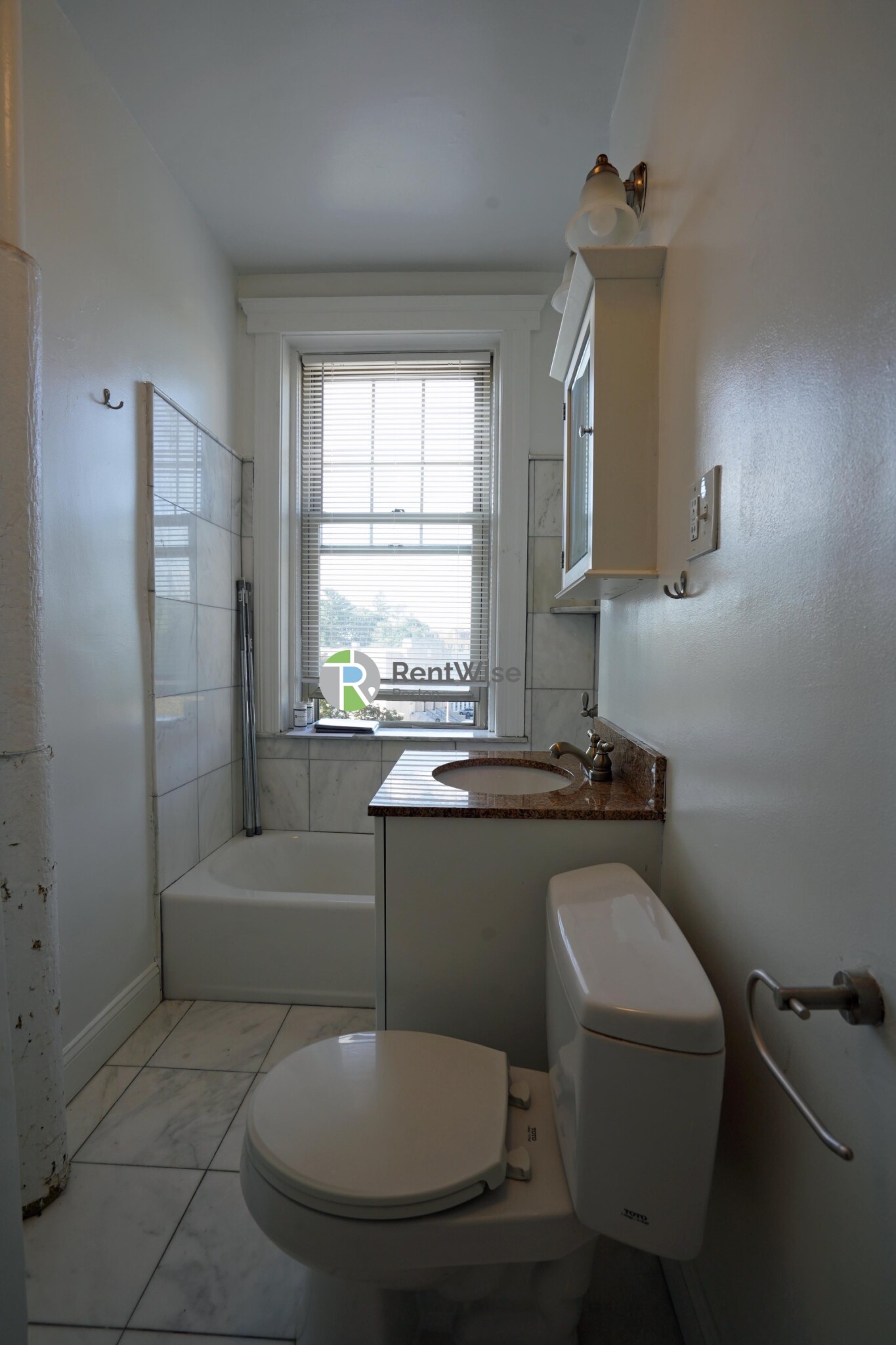 1848 Commonwealth Ave, Brighton