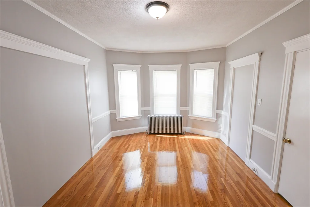 129 Draper St, Dorchester