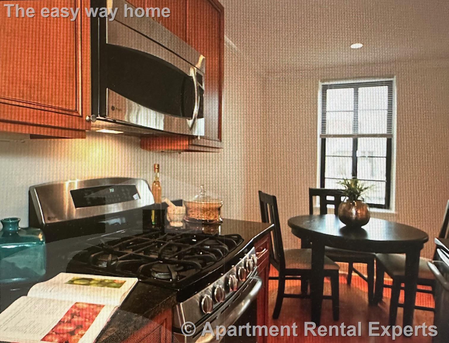 60 Brattle St, Harvard Square