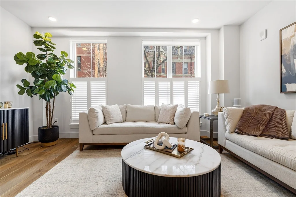566 Columbus Ave, South End