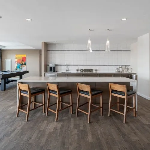 99 Kneeland St, Chinatown