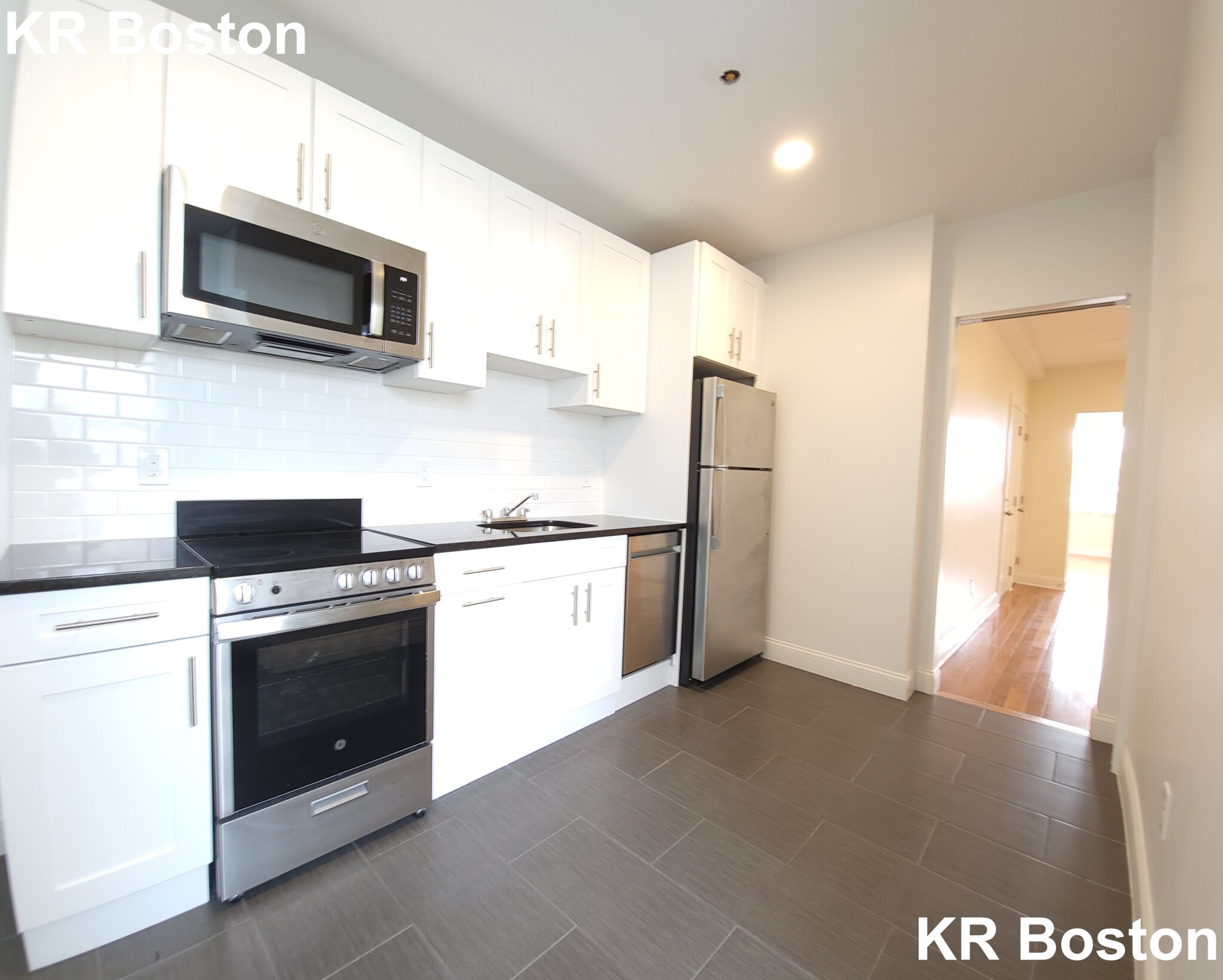 2 bed, 1 bath apartment for rent at 123 Sutherland Rd Unit L2, Brighton — photo 10 of 11