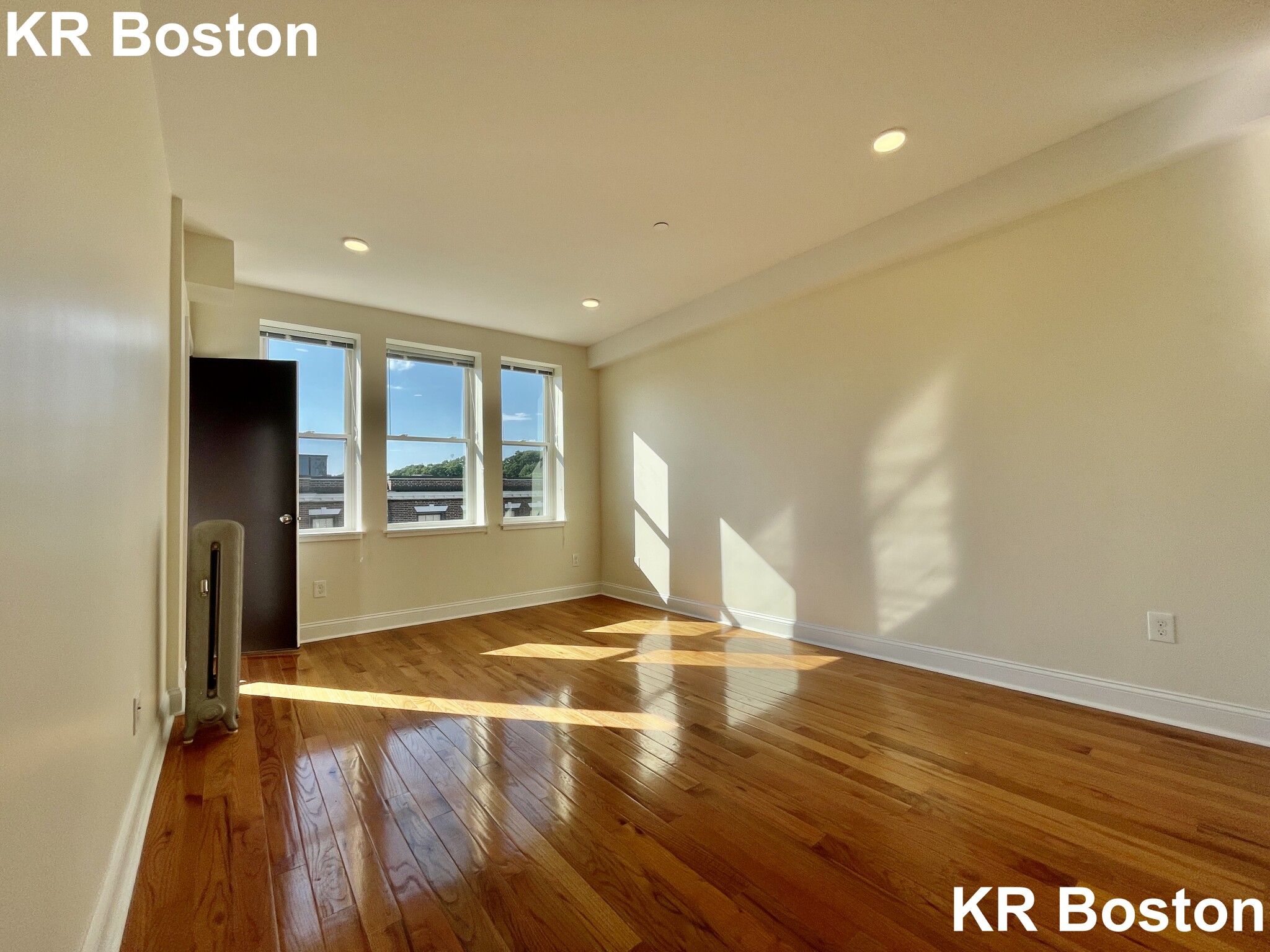 1 bed, 1 bath apartment for rent at 125 Sutherland Rd Unit K, Brighton — photo 3 of 6