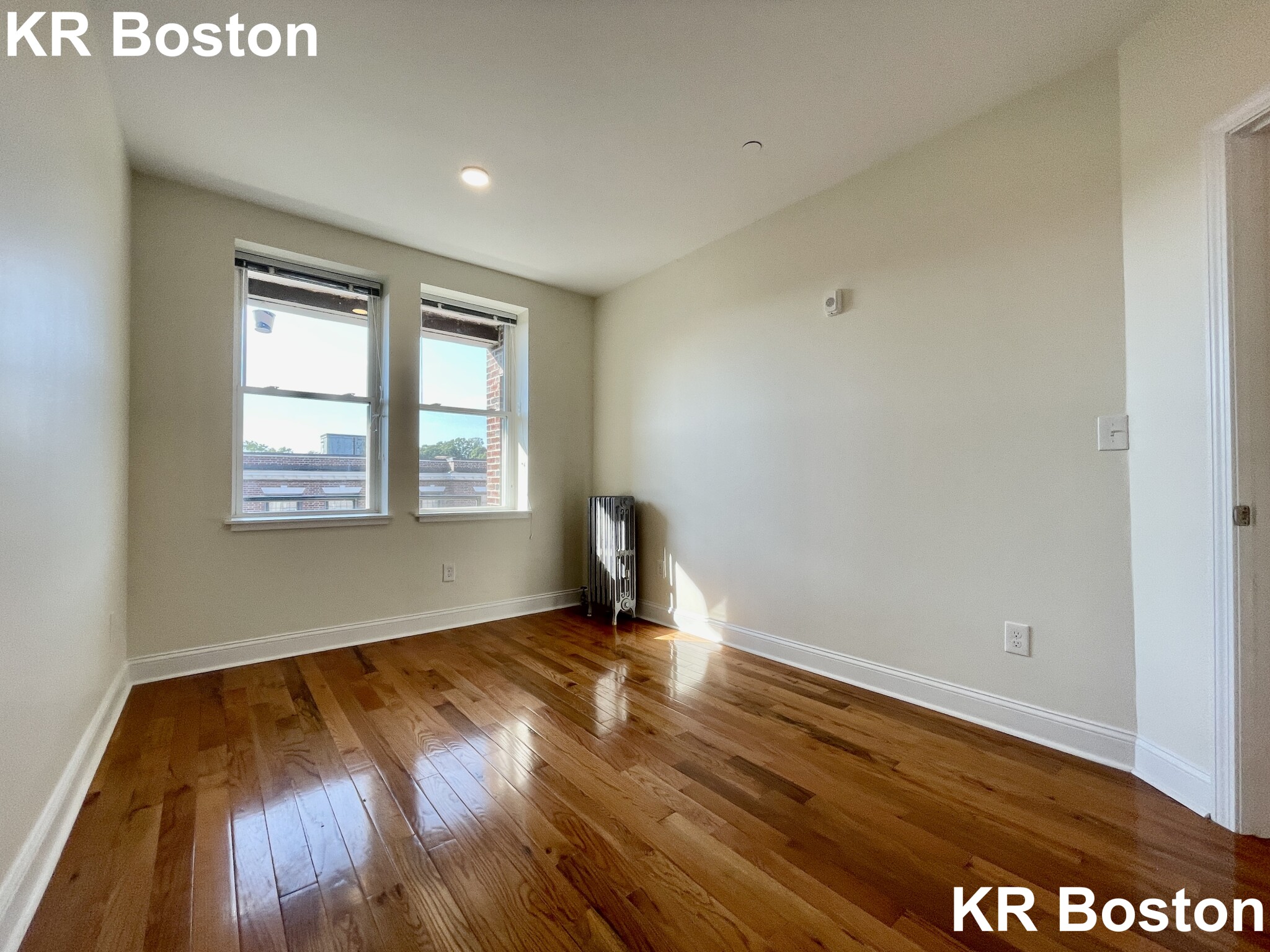 1 bed, 1 bath apartment for rent at 125 Sutherland Rd Unit K, Brighton — photo 4 of 6