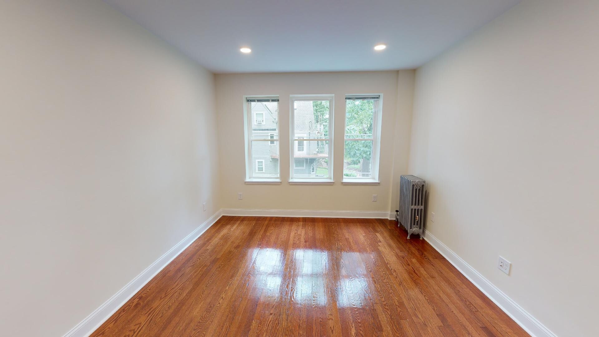 2 bed, 1 bath apartment for rent at 123 Sutherland Rd Unit F,,, Brighton — photo 2 of 4
