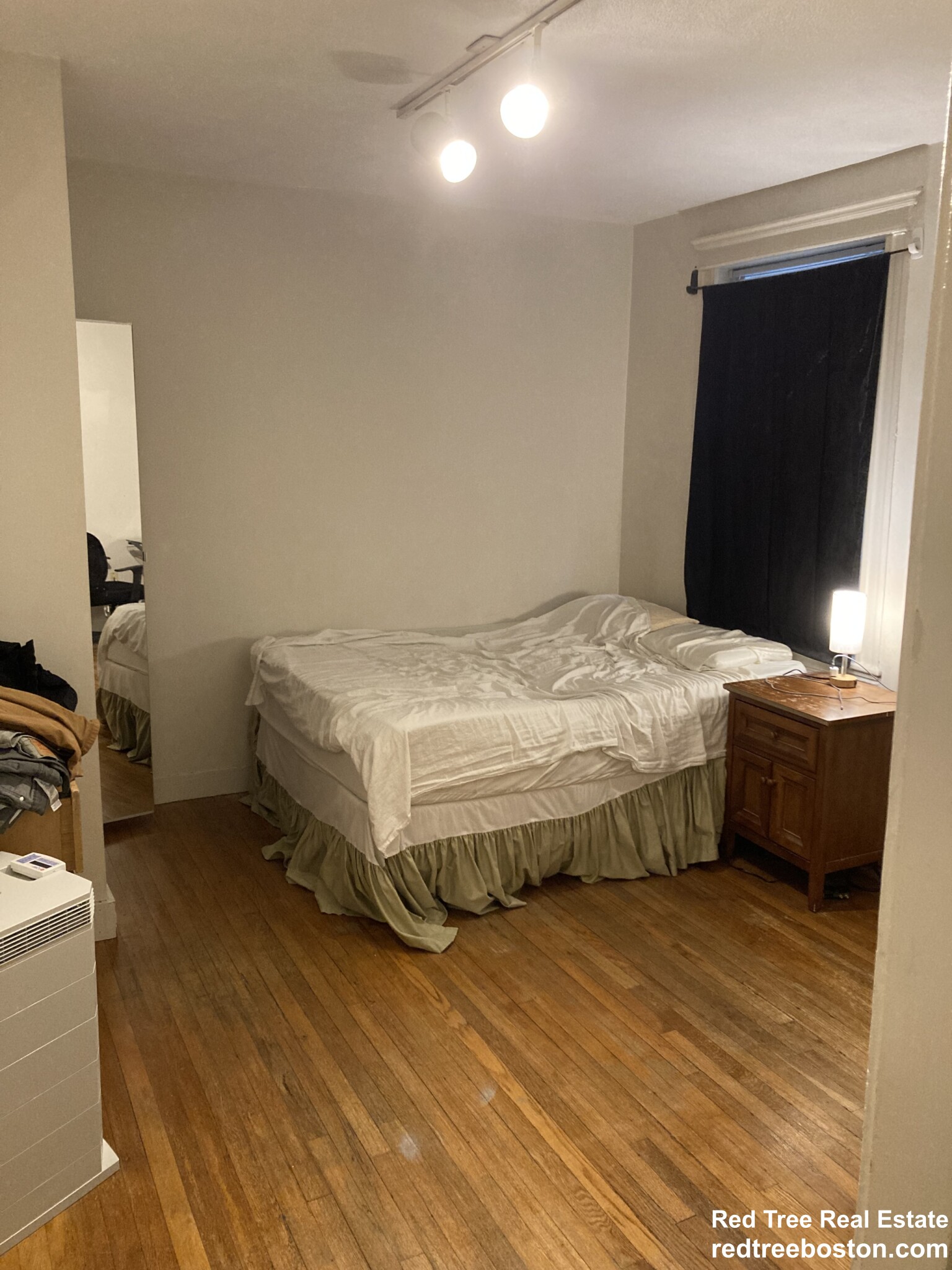 1673 Commonwealth Ave, Brighton