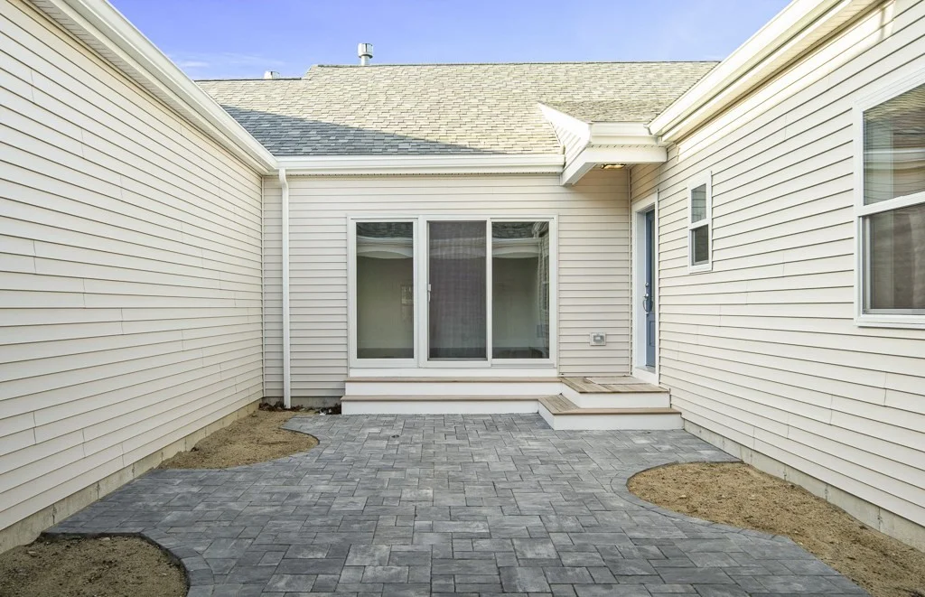 48 Tinkers Bluff, Plymouth