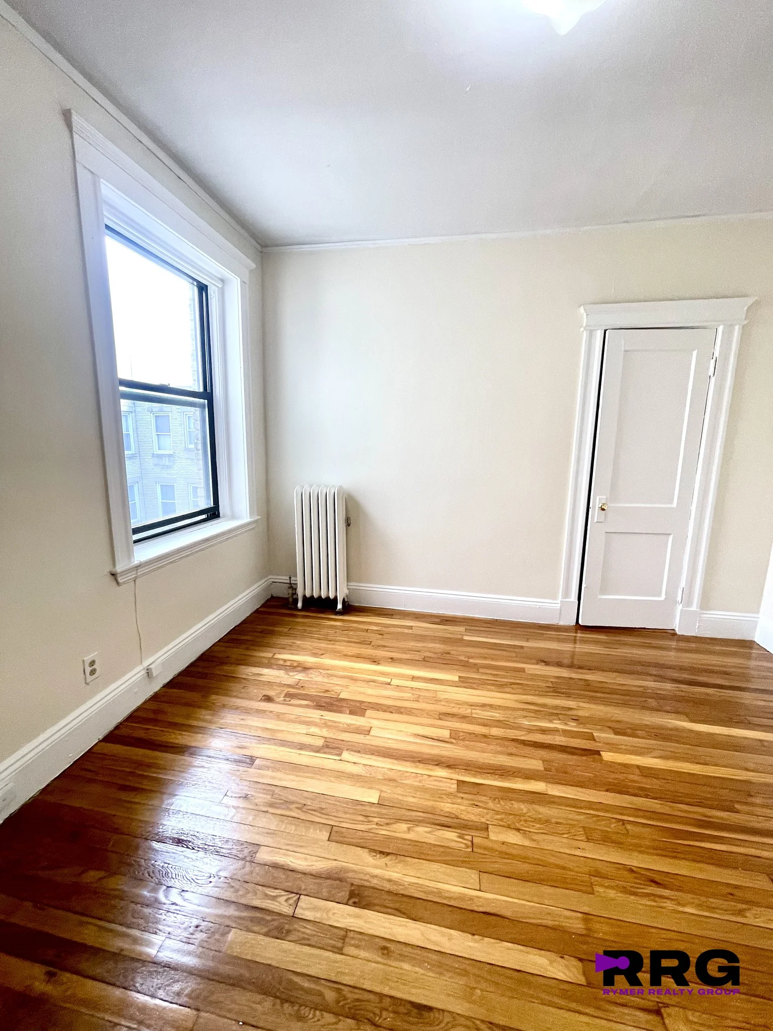 1144 Commonwealth Ave, North Brookline