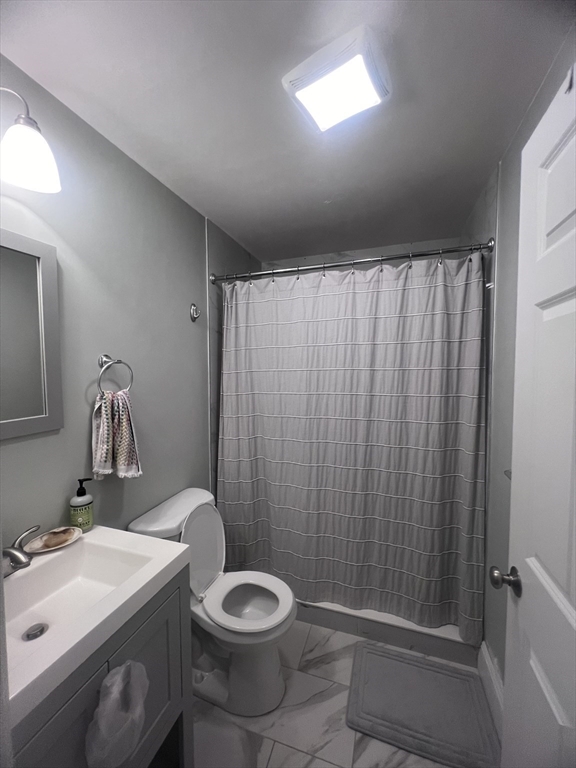 247 L St, South Boston