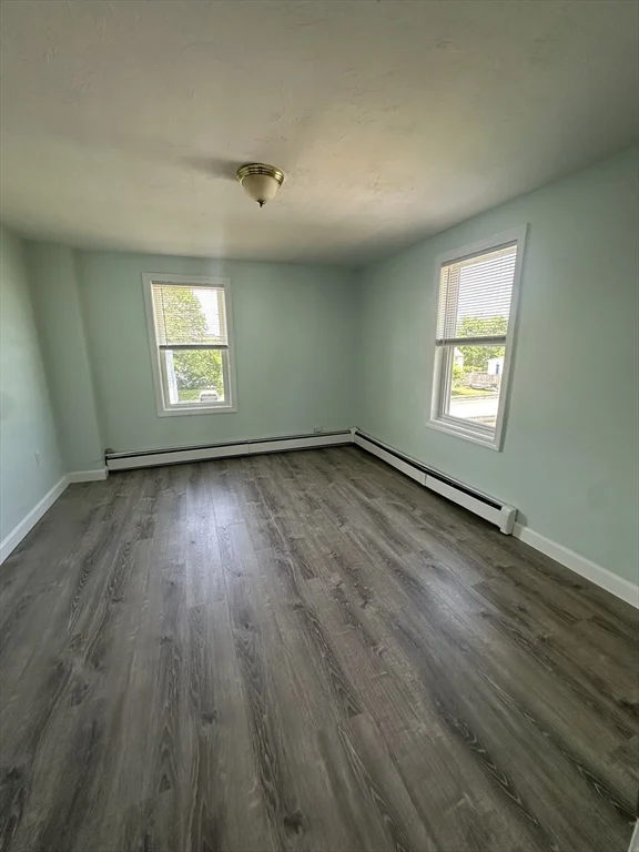 38 Taunton Ave, Seekonk