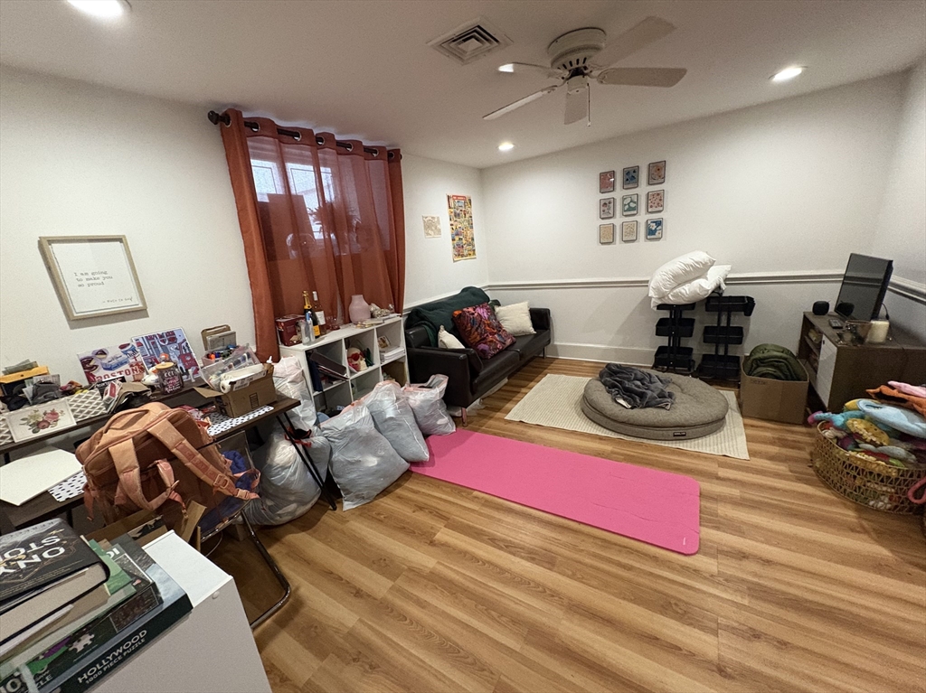 25 Church St, Back Bay