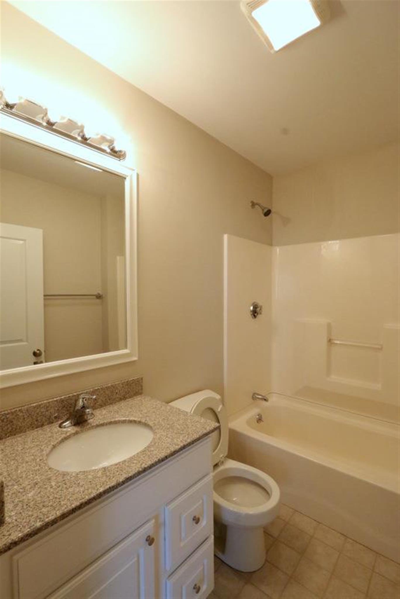 3 bed, 2 bath apartment for rent at 38 Medord Unit 1, Medford — photo 17 of 20