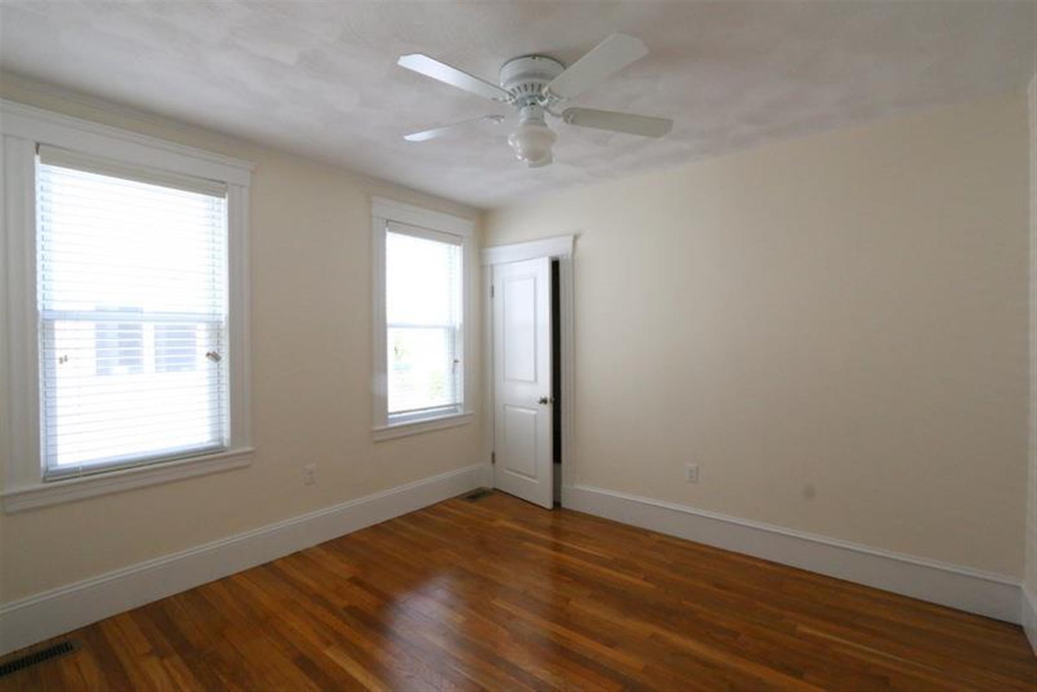 3 bed, 2 bath apartment for rent at 38 Medord Unit 1, Medford — photo 8 of 20