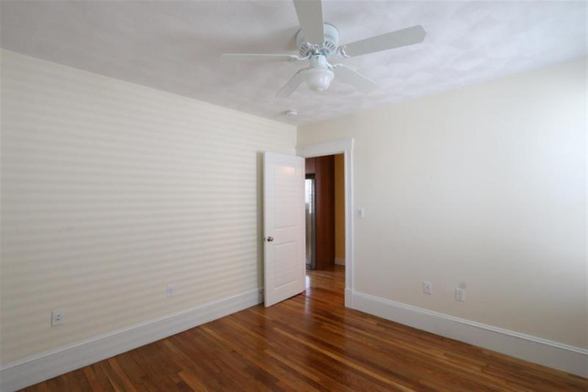 3 bed, 2 bath apartment for rent at 38 Medord Unit 1, Medford — photo 9 of 20