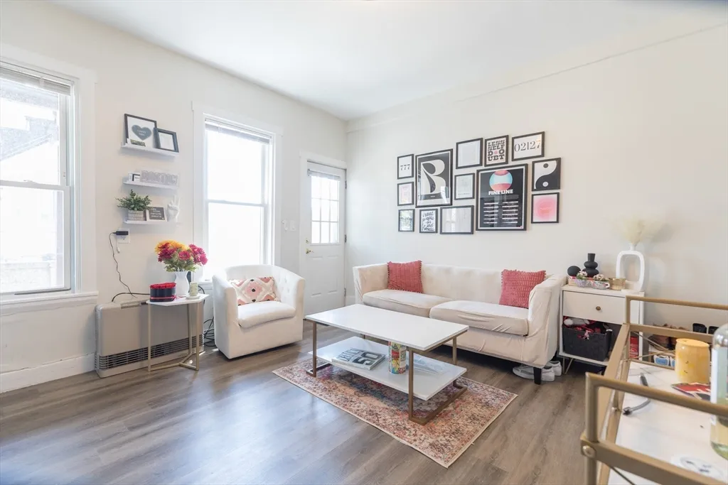 100 H St, South Boston