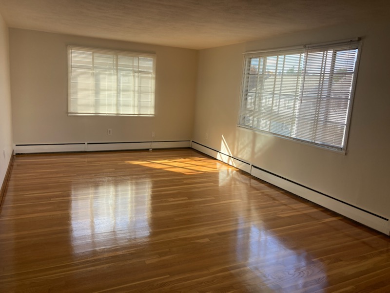 20 Bromfield St, Watertown