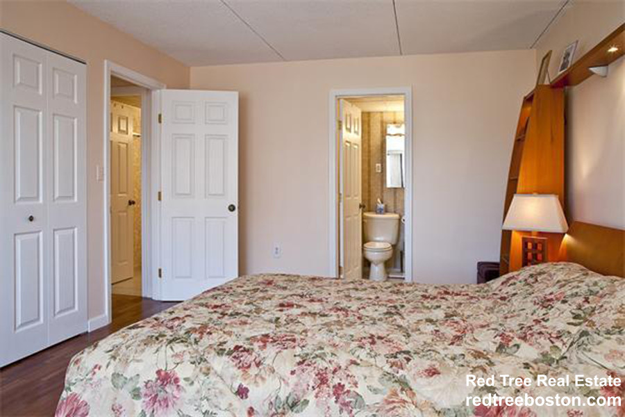 2 bed, 2 bath apartment for rent at 1243 Beacon St Unit 8-A, Coolidge Corner — photo 12 of 15