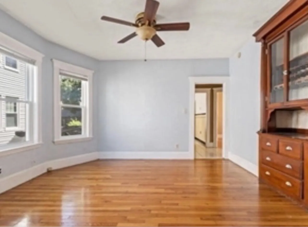 38 George St, South Medford