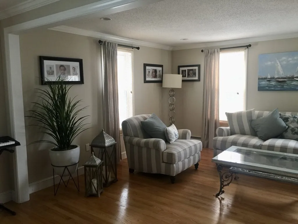 22 Sunrise, Bradford